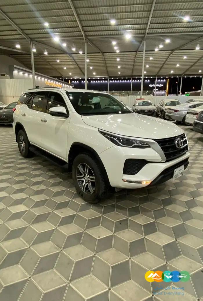 تويوتا فورتشنر GX 2.4 – ديزل – سعودي – 2022