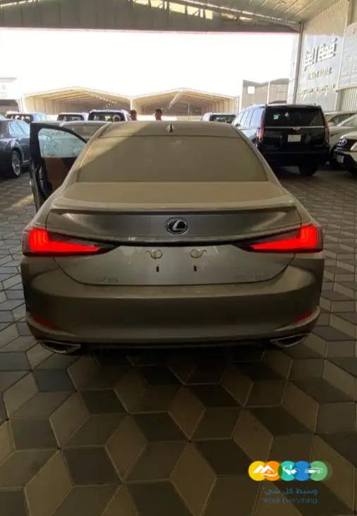 لكزس ES350 بريمي CC 2023