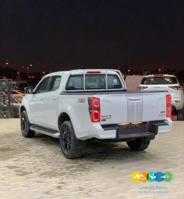 ايسوزو ديماكس جي تي فل كامل موديل 2023