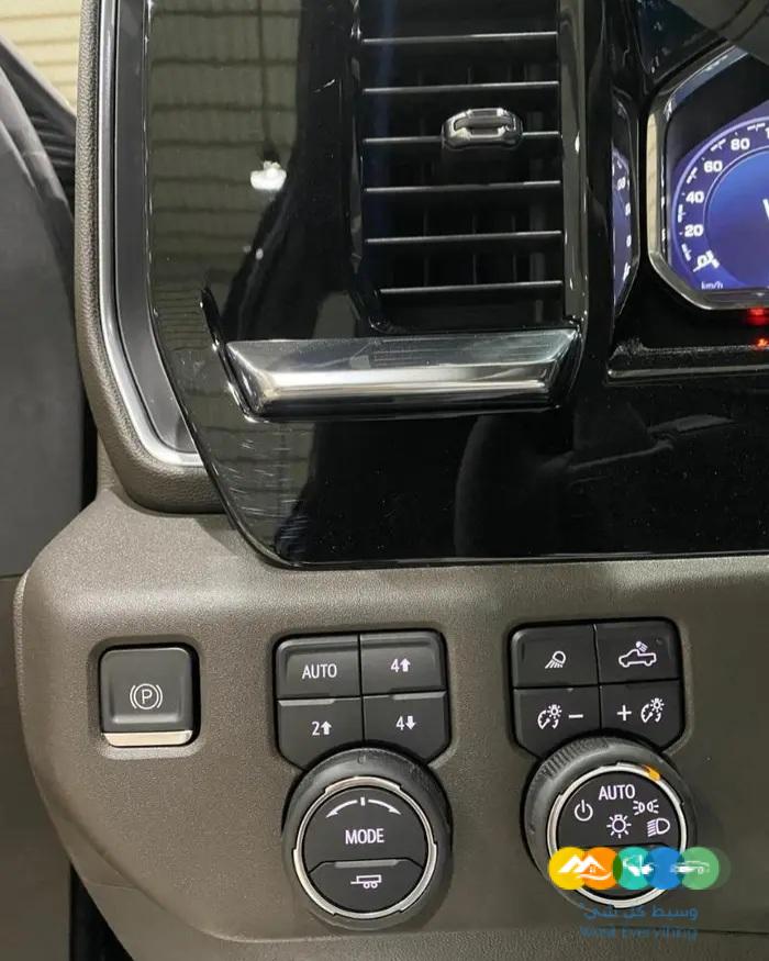 سليفرادو تريل بوس 2023 Z71 بسعر 196 الف بالضريبة