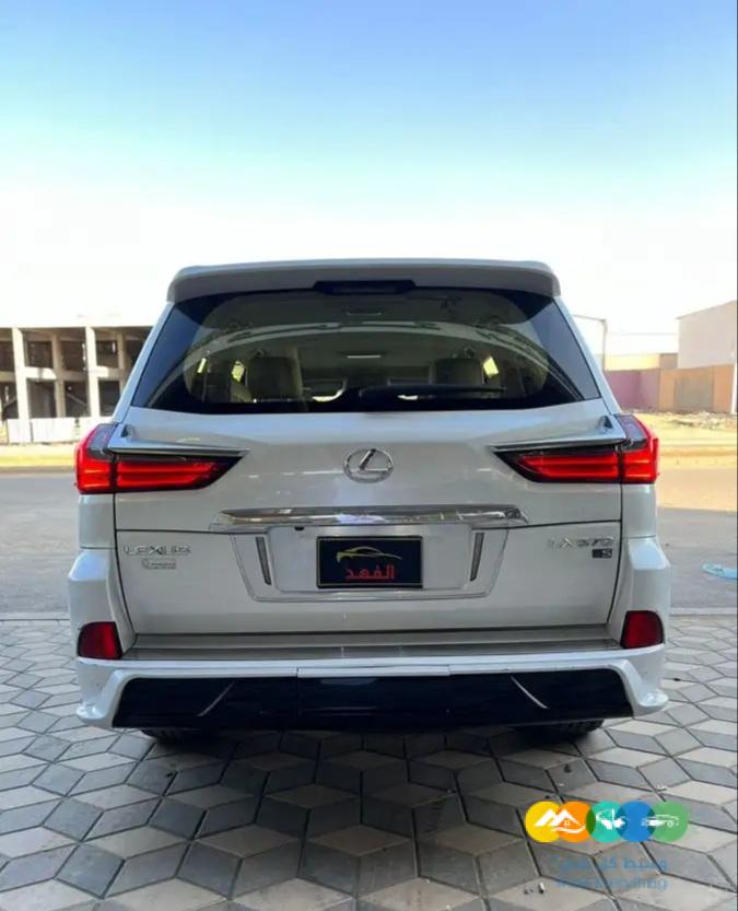 لكزس – LX570 – 2018 – فل كامل / تم البيع