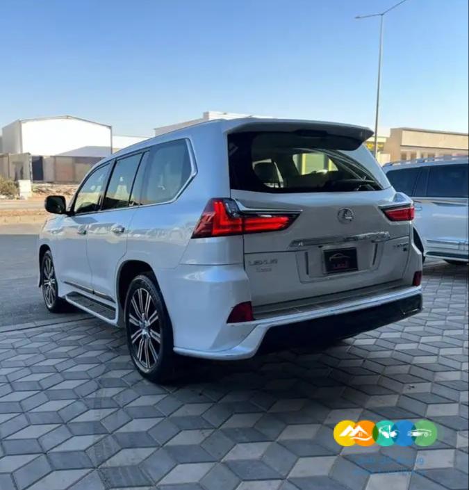 لكزس – LX570 – 2018 – فل كامل / تم البيع