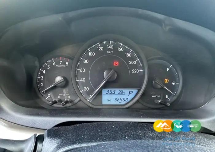 تويوتا يارس 2019 ممشى 99 الف نظيف