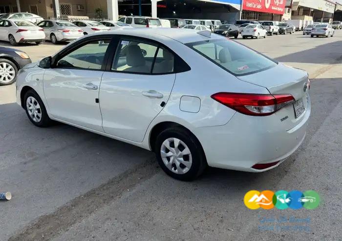 تويوتا يارس 2019 ممشى 99 الف نظيف