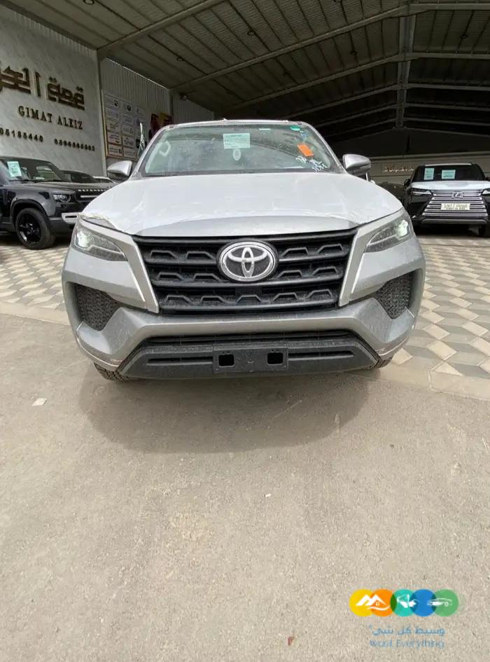 تويوتا فورتشنر – GX2 -بنزين 2.7 – دبل – سعودي – 2024