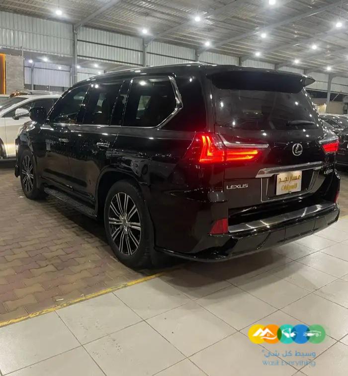 لكزس LX570 موديل 2017 فل كامل