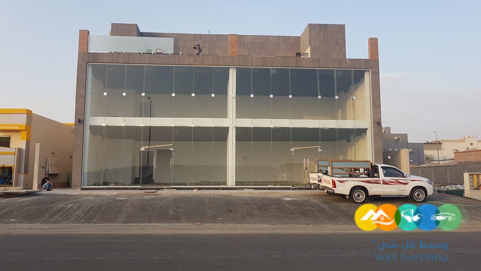 تركيب زجاج وصيانه الأبواب الزجاج السكوريت