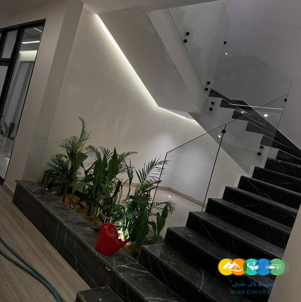 فيلا مودرن مع شقة بحي المهدية