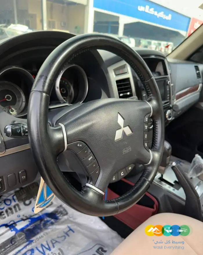 متسوبيشي باجيرو ربع 2016 مكينه 3800 / مباعة