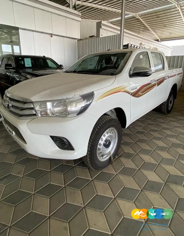 تويوتا هايلوكس – DLX بريمي سلق – 2.4 ديزل – 2024