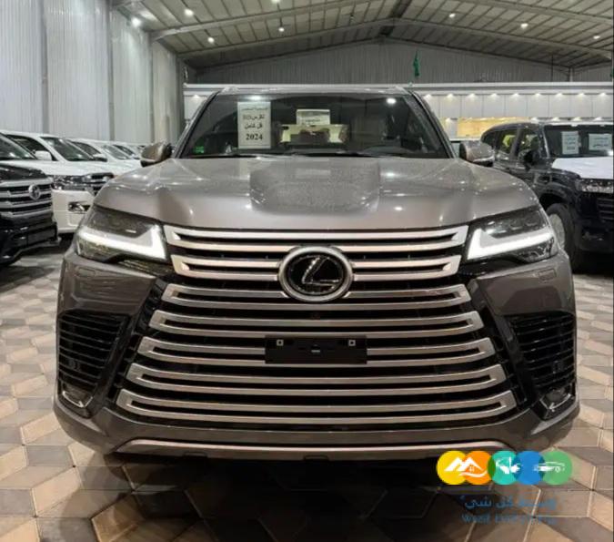 لكزس LX600 BB – خليجي – رمادي داخل اوف وايت