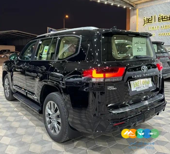 لاندكروزر – جي اكس ار – فل كامل – كويتي – مستعمل – 2024