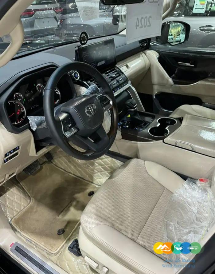 لاندكروزر – جي اكس ار – فل كامل – كويتي – مستعمل – 2024