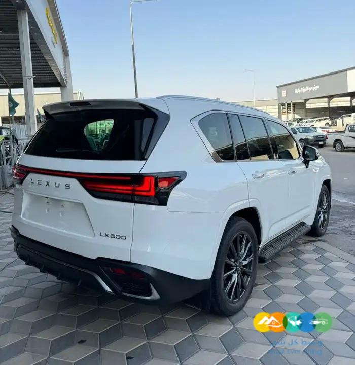 لكزس LX600 – اف سبورت – مستعمل – سعودي – 2022
