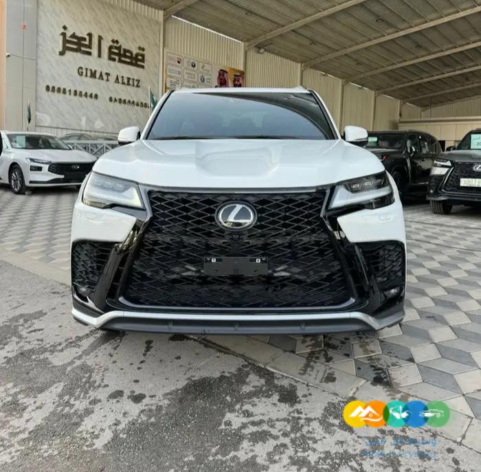 لكزس LX600 – اف سبورت – مستعمل – سعودي – 2022