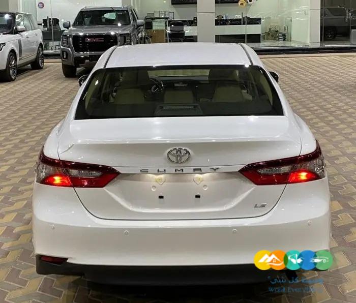 تويوتا كامري LE استاندر طيس 2024 لمبيعات البنوك
