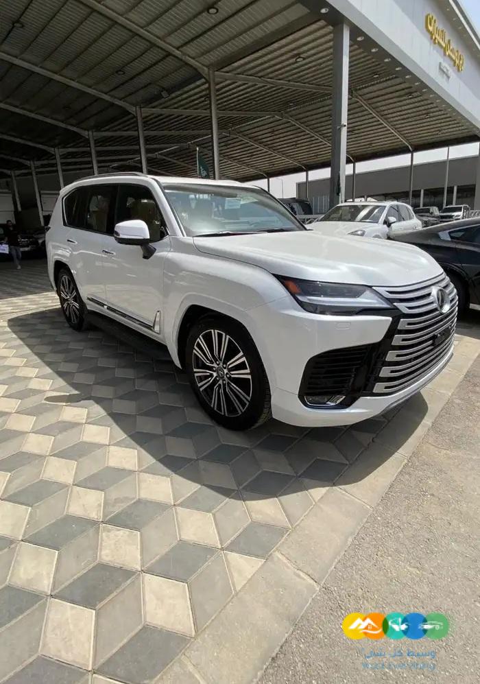 لكزس LX600-BB – سعودي – 2024