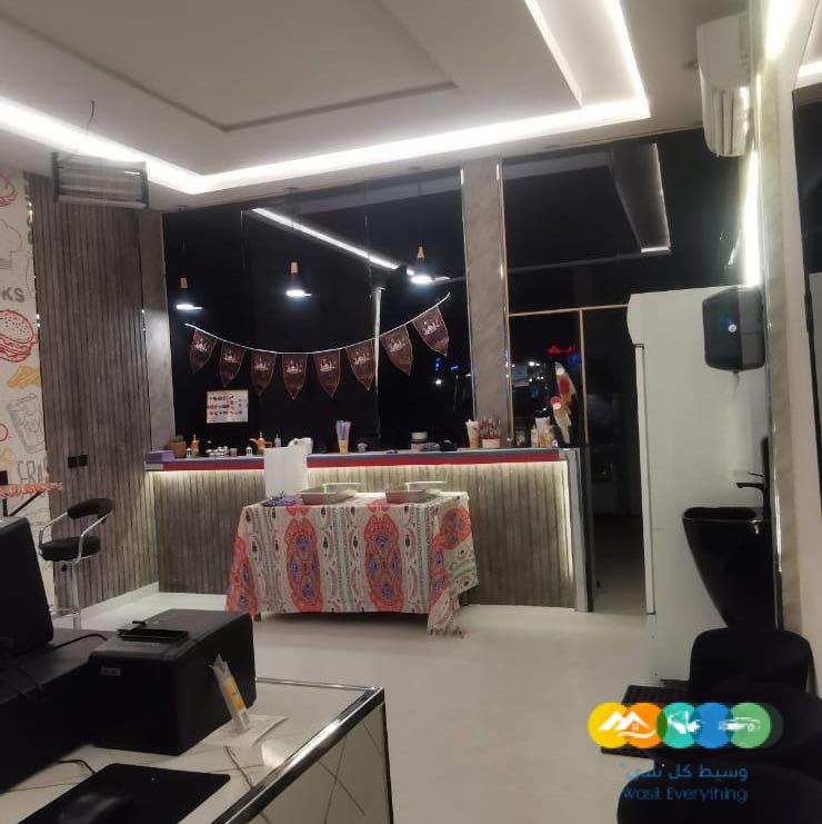 مطعم للبيع او تقبيل