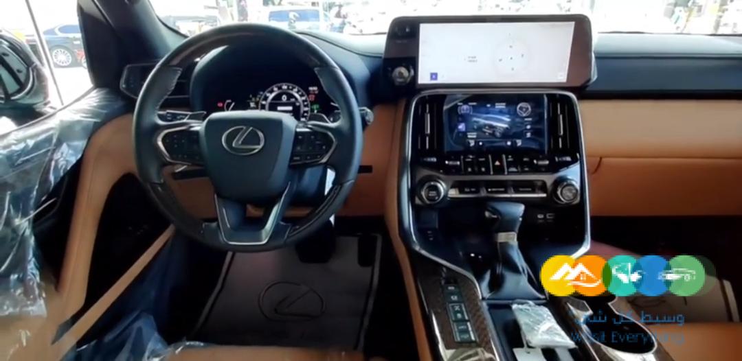 2023 لكزس LX 600 توين تيربو