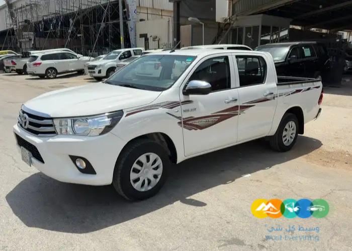 هايلكس 2019 مخزن ممشى 60 االف قمه في النظافه