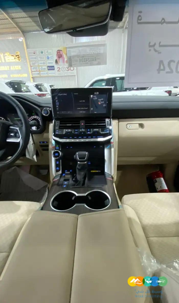 لاندكروزر – في اكس ار – فل كامل – بريمي – 2024