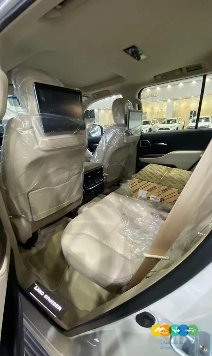 لاندكروزر – في اكس ار – فل كامل – بريمي – 2024