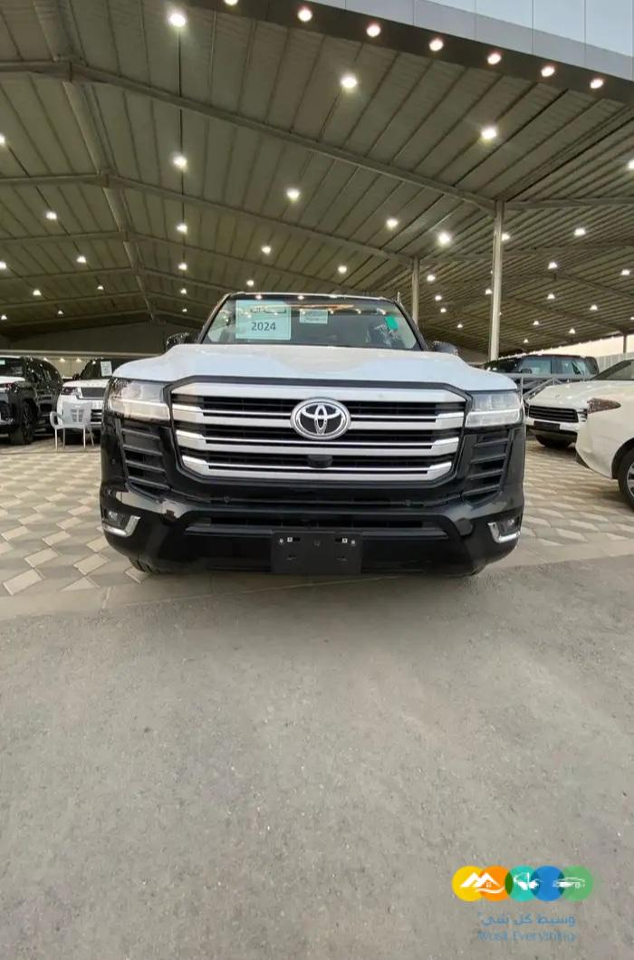 لاندكروزر – جي اكس ار L4 -سعودي – 2024