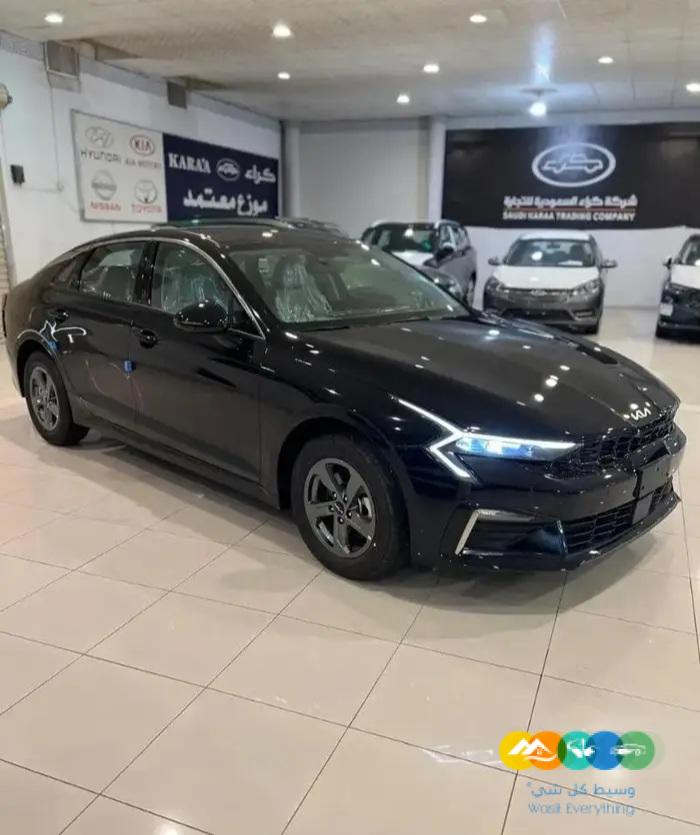 كيا K5 ستاندر 2024 لون اسود
