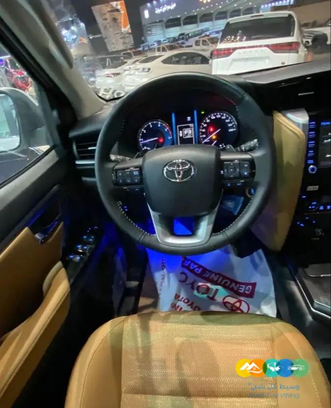 تويوتا فورتشنر VX2 – ديزل 2.8 – رادار – سعودي – 2024