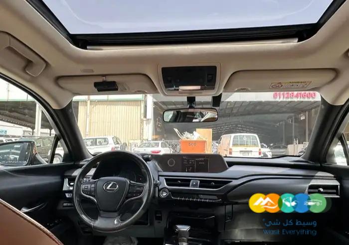 لكزس UX مالك اول موديل 2022 / تم البيع