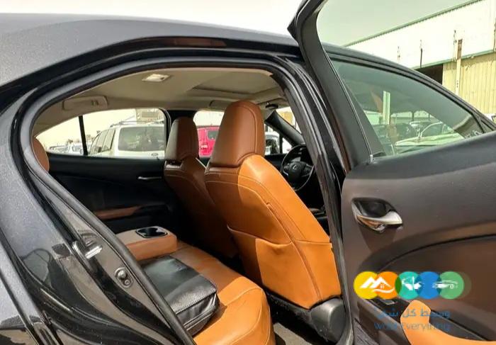 لكزس UX مالك اول موديل 2022 / تم البيع