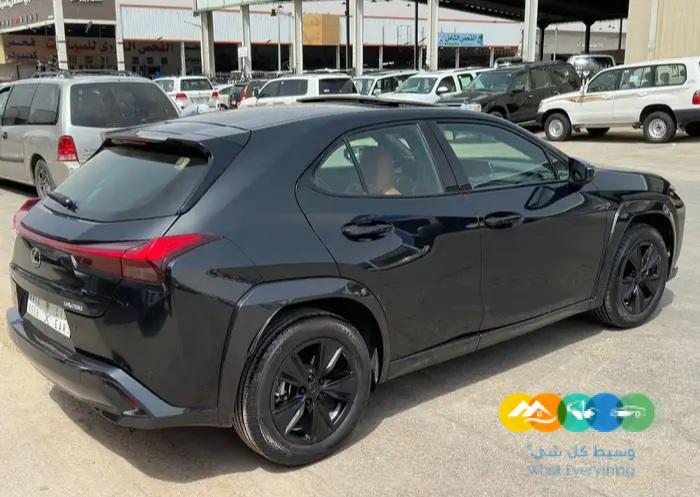 لكزس UX مالك اول موديل 2022 / تم البيع