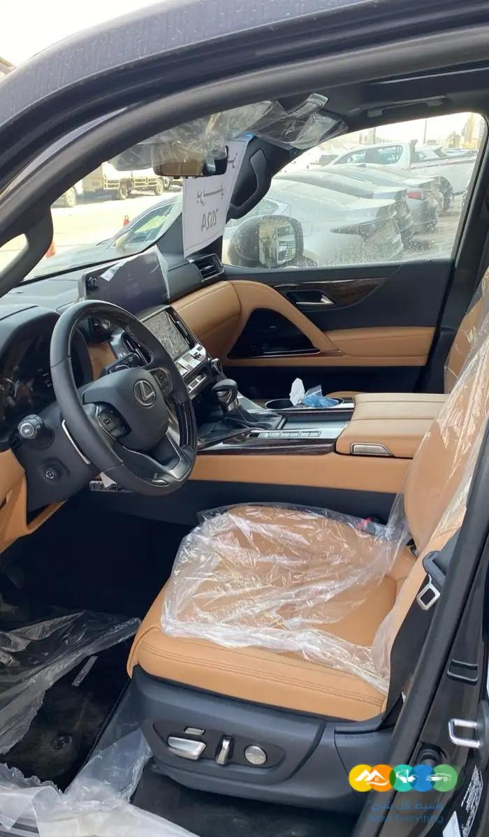 لكزس LX600-BB – داخل جملي – بريمي – 2024
