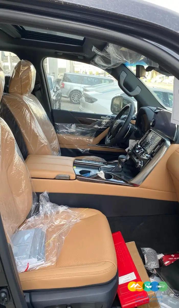 لكزس LX600-BB – داخل جملي – بريمي – 2024