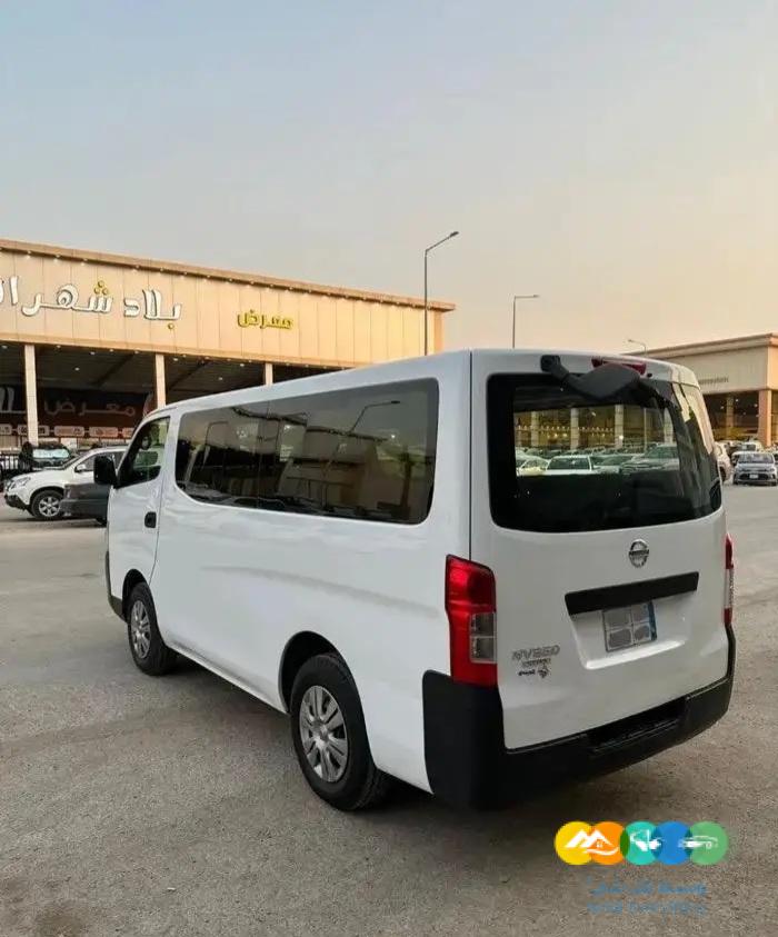 نيسان اورفان 2015