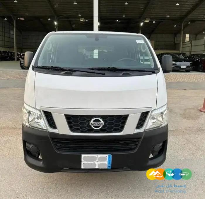 نيسان اورفان 2015