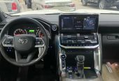 لاندكروزر – VXR – فل كامل – بريمي – 2024 اصفار