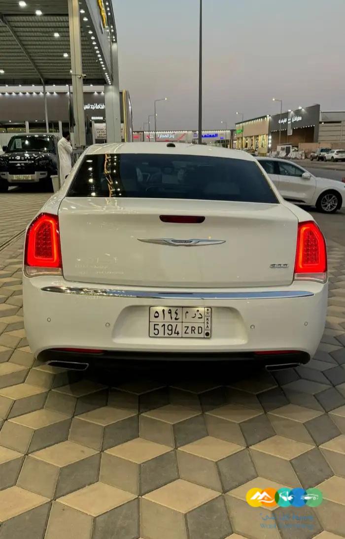 كرايزلر C300 – فل كامل – سعودي – 2018