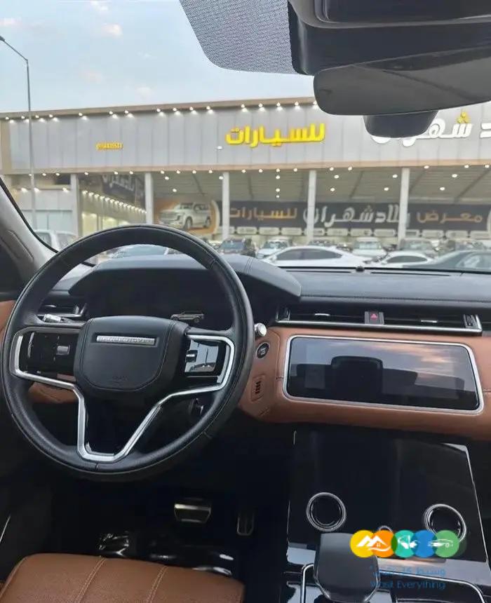 لاند روفر فيلار 2022