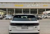 لاند روفر فيلار 2022