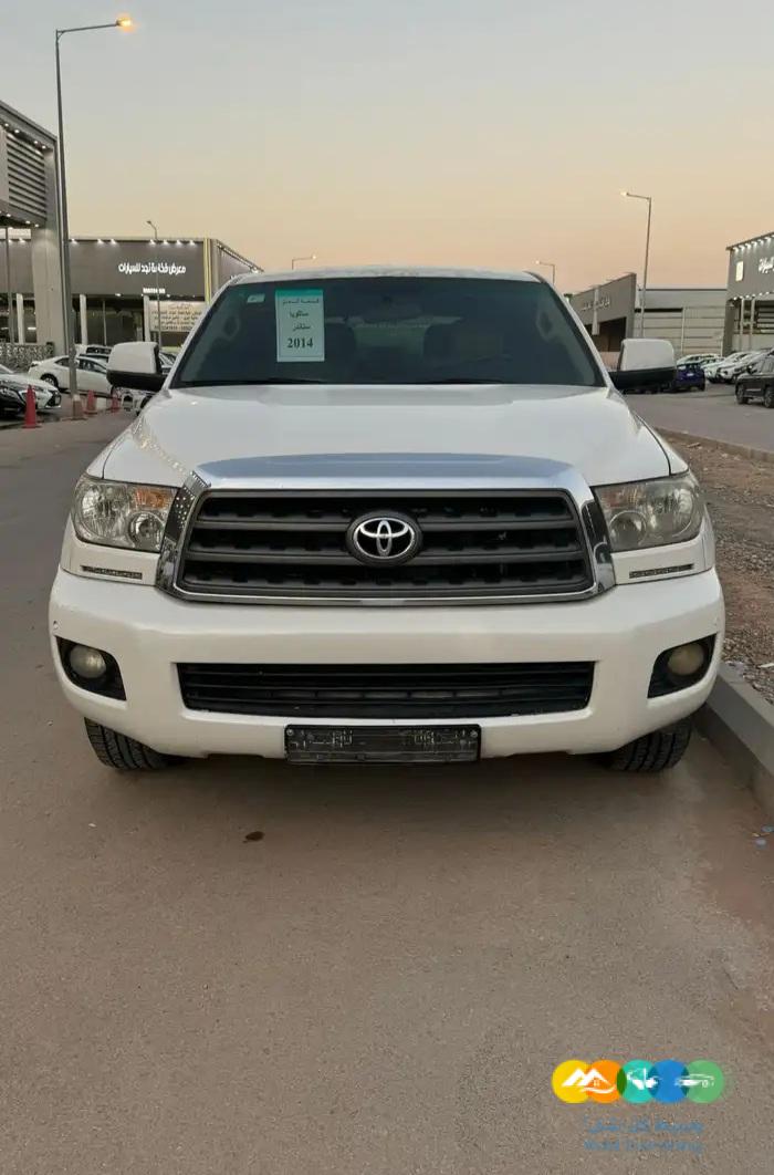 تويوتا – سيكويا – نص فل – سعودي – 2014