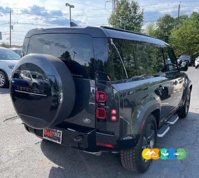 لاند روفر ديفندر 2023