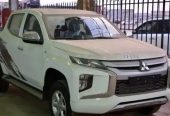 مستوبيشي L200 -2023 اتوماتيك جنط16 بالنقد والتقسيط