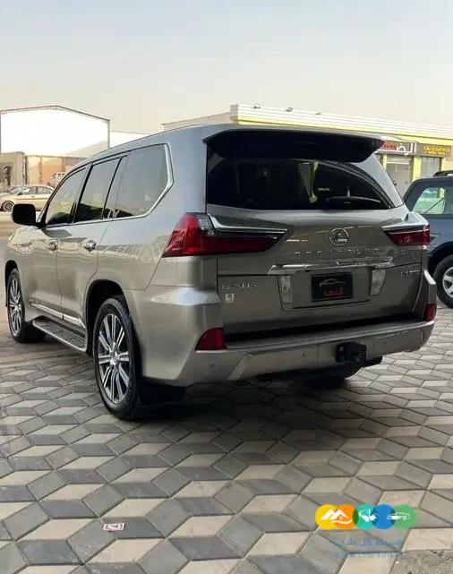 لكزس – LX570 – 2016 – سبورت – فل كامل / تم البيع