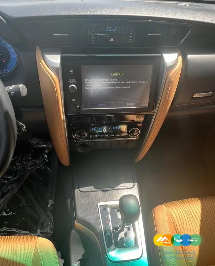 تويوتا فورتشينر VX دبل موديل 2022