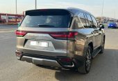 جيب لكزس LX600 2022 BB سعودي