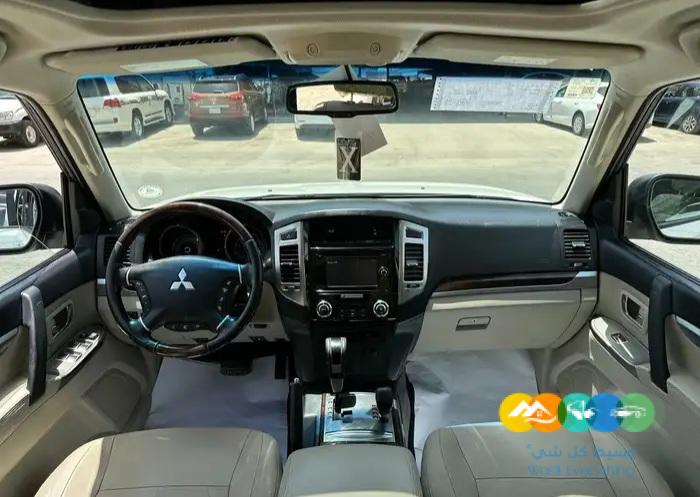 متسوبيشي باجيرو فل كامل 3800 نظيف
