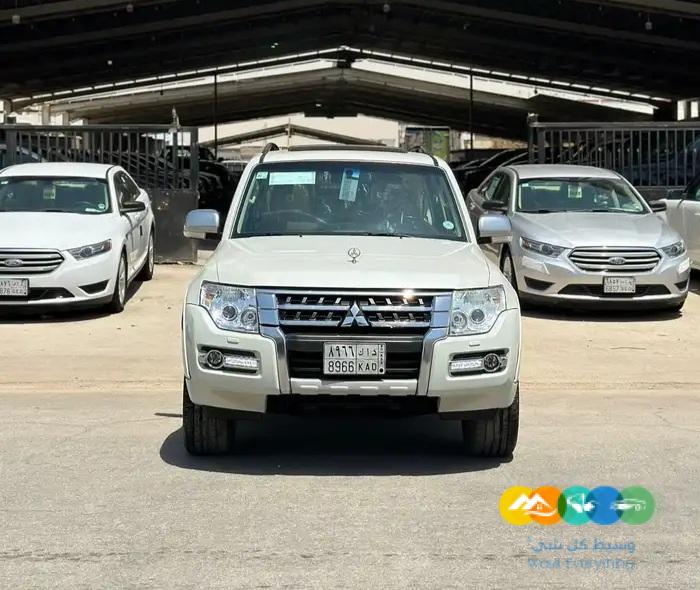 متسوبيشي باجيرو فل كامل 3800 نظيف