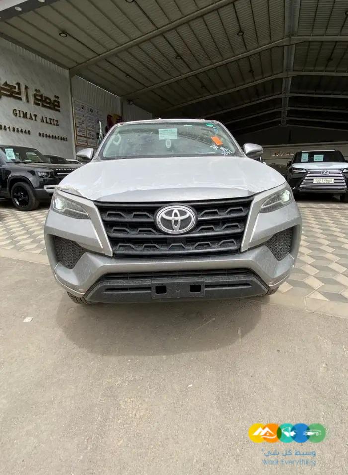 تويوتا فورتشنر – GX2 -بنزين 2.7 – دبل – سعودي – 2024