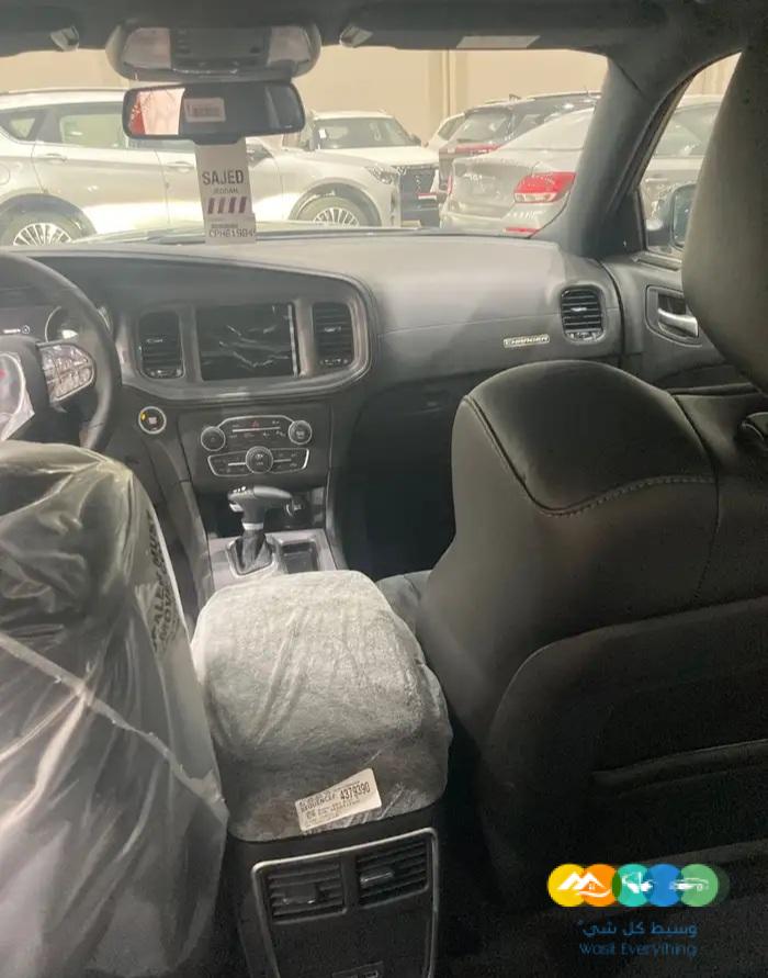 تشارجر ار تي 8 سلندر 2023السعر 186300